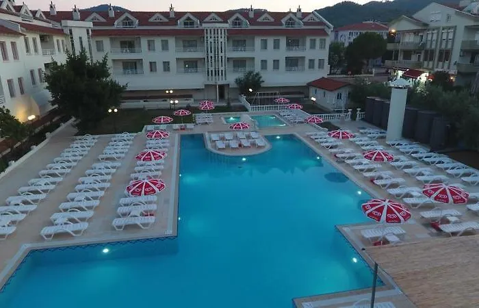 Kocer Club Hotel